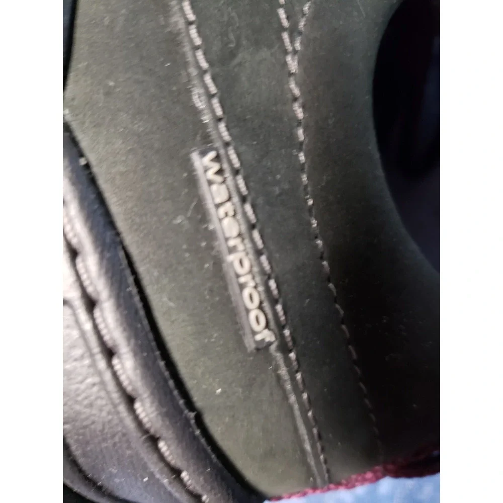 Unstructured‎ By Clarks WaveWalk Wave Go Waterproof Leather Women's Shoes Size 9